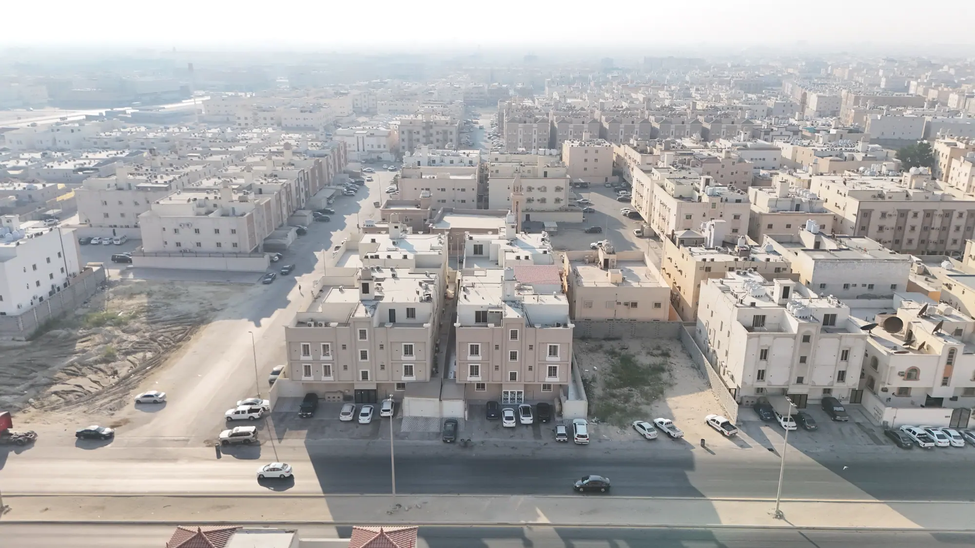 Kunooz Al Sharqiya auction — campaign photography