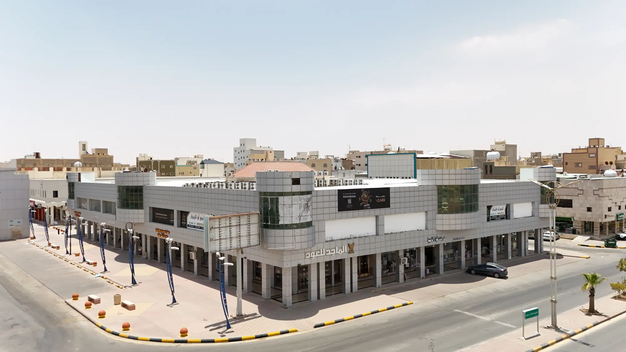 Masakin Al Riyadh auction — campaign photography