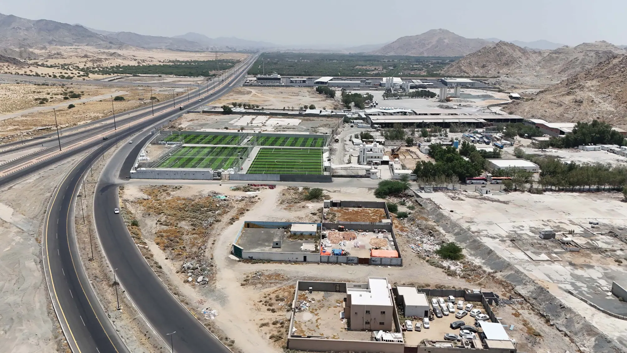 Aerial of the Osoul Makkah site and surrounding roads